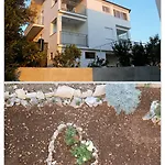 Apartamento Dirsi Trogir
